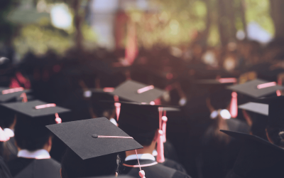 Uni’s plan to axe 400 jobs condemned